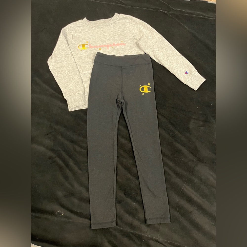 Champion 2 piece Athletic wear sweatshirt and legging set